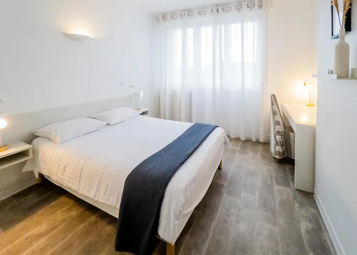 Joly 2* Armentières